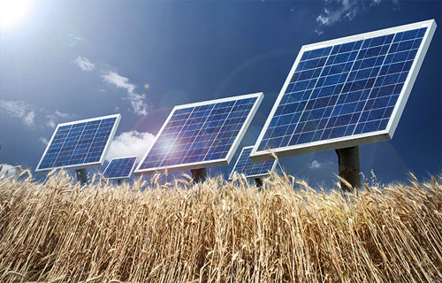 Energia provenită din surse regenerabile a contribuit la creșterea consumului național de energie electrică, în România record la eficienta panourilor solare