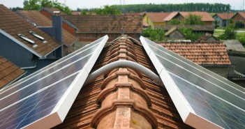 AFM prelungește din nou termenul de înscriere a instalatorilor în programul subvențiilor de 20.000 lei pentru fotovoltaice panouri solare pe acoperisuri