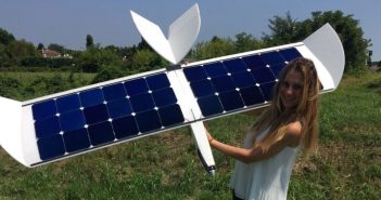 Italienii au prezentat drona solară care poate zbura fără baterie la bord. Cât poate rămâne în aer