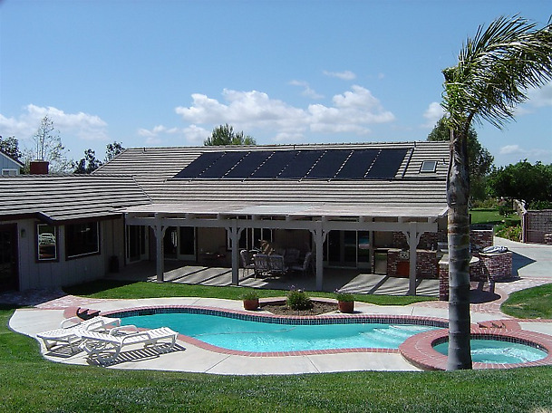 incalzirea_solara_a_piscinelor_solar-magazin.ro.jpg