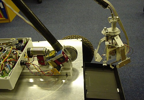 roboti_in_agricultura_solar-magazin.ro.jpg roboti_in_agricultura_solar-magazin.ro.jpg