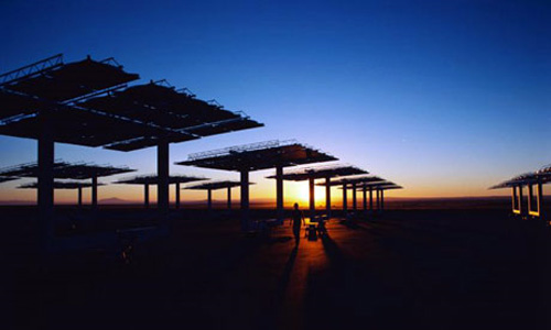 fabricarea panourilor solare folosind energie curată