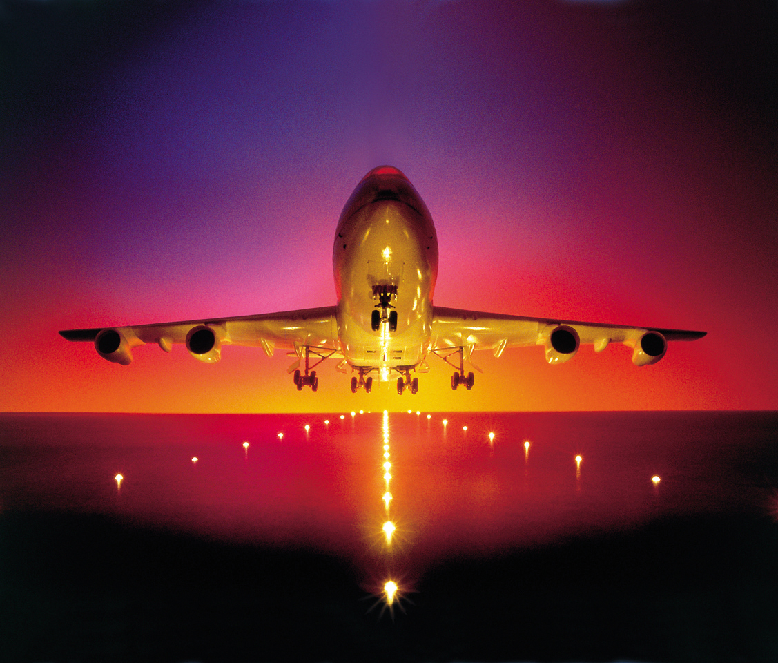 aeroport alimentat de panouri solare