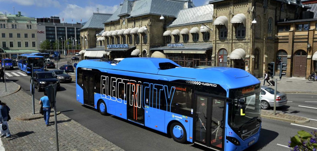 autobuz electric suedia
