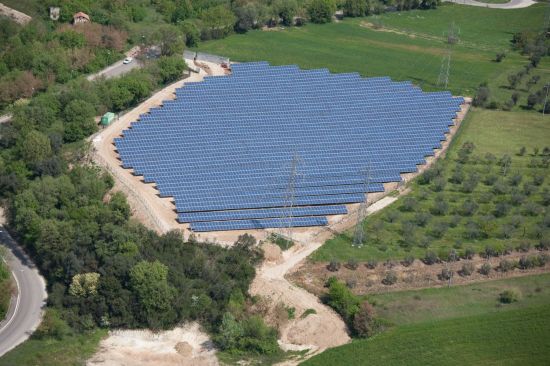 ferma_solara_italia_solar-magazin.ro.jpg