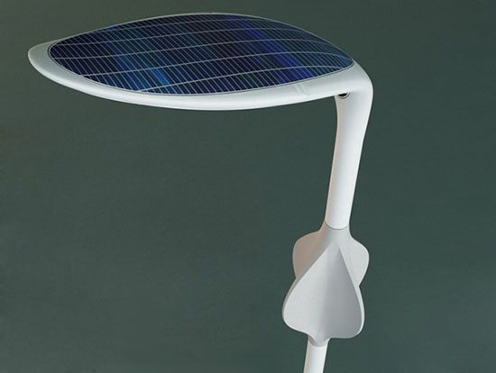 iluminator_stradal_hybrid1_solar-magazin.ro.jpg