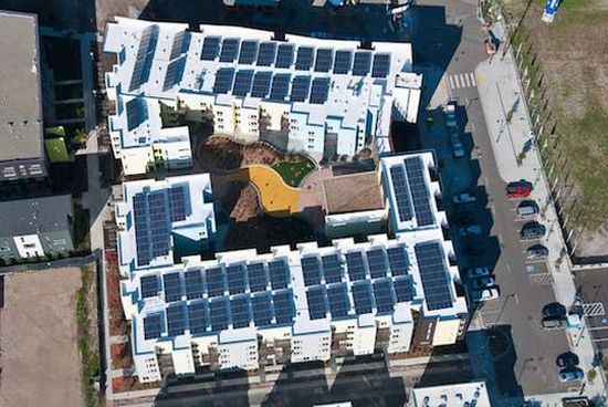 locuinte_alimentate_cu_energie_regenerabila4_solar-magazin.ro.jpg locuinte_alimentate_cu_energie_regenerabila4_solar-magazin.ro.jpg