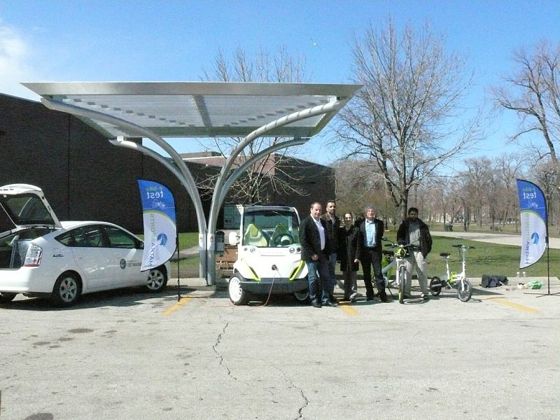 solar-magazin.ro_benzinarie_electrica_solara_cu_panouri_solare.jpg