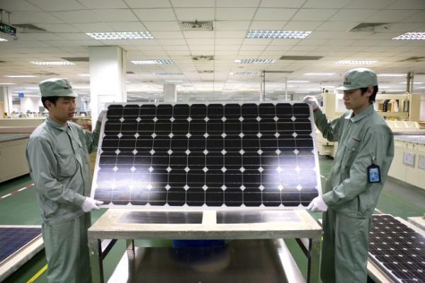 solar-magazin.ro_panouri_solare_fotovoltaice_preturi.jpg